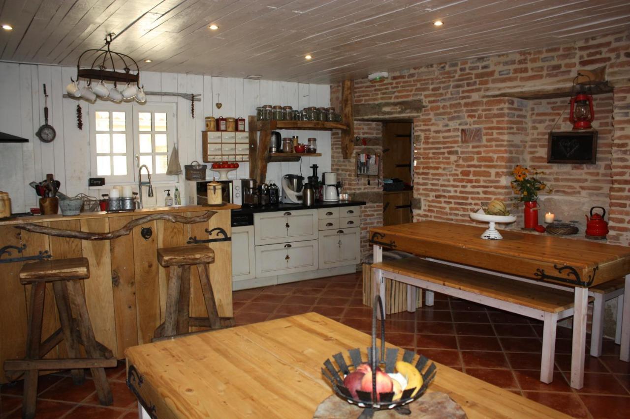 Bed and Breakfast Le Domaine Du Sens à Frontenaud Extérieur photo