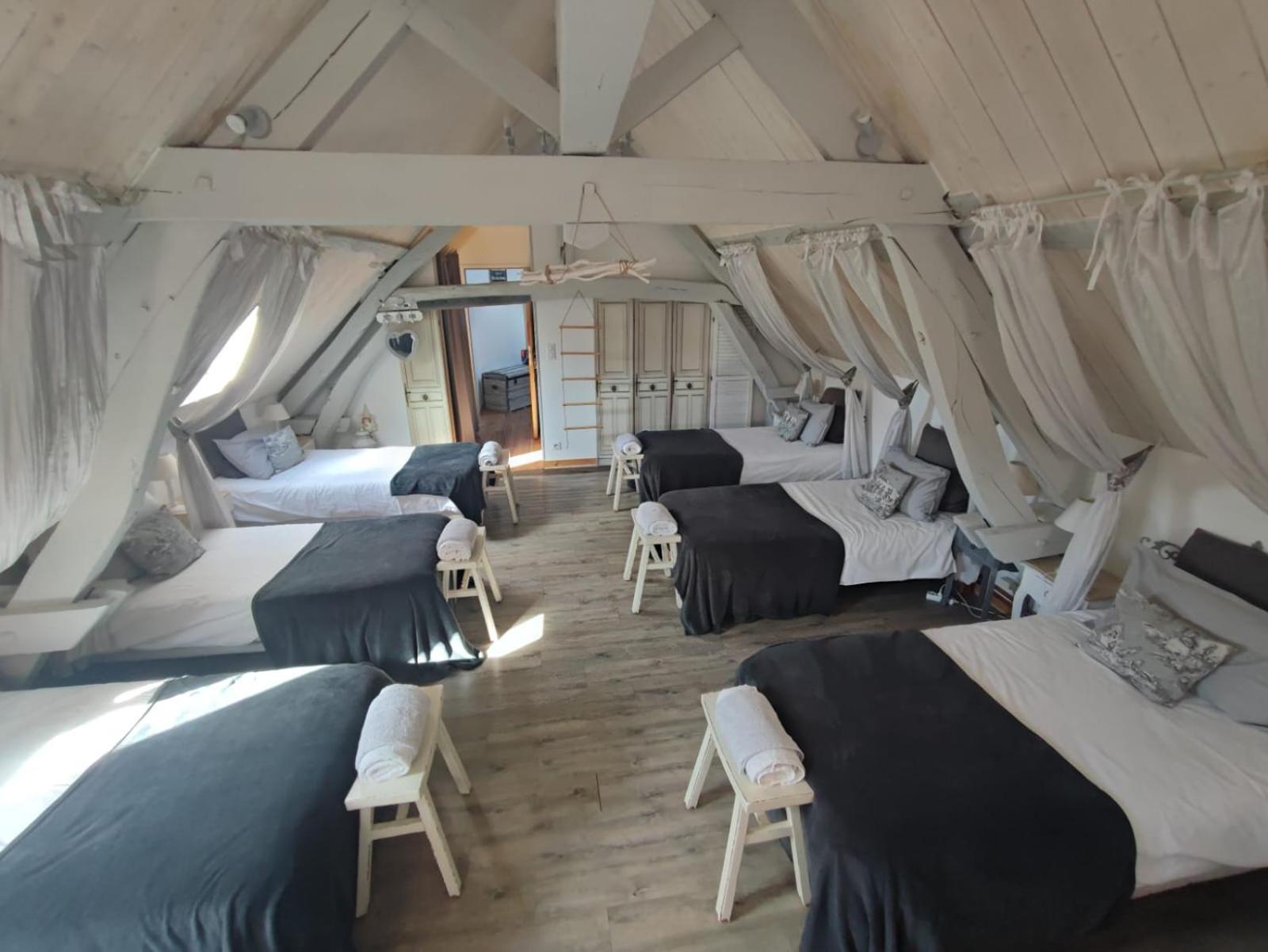 Bed and Breakfast Le Domaine Du Sens à Frontenaud Extérieur photo